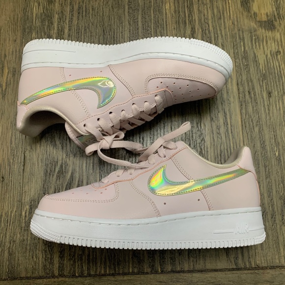 Nike Air Force 1 Lows Light Pink Iridescent Swoosh - Picture 1 of 6